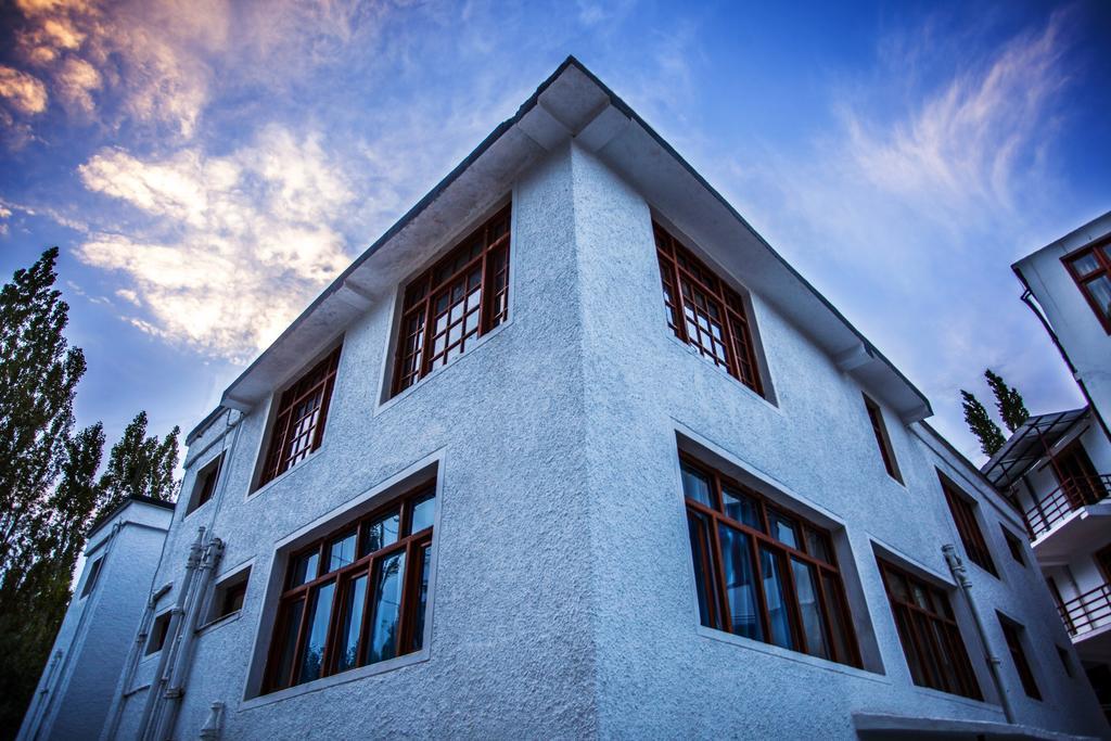Hotel Horzay Leh Exterior photo